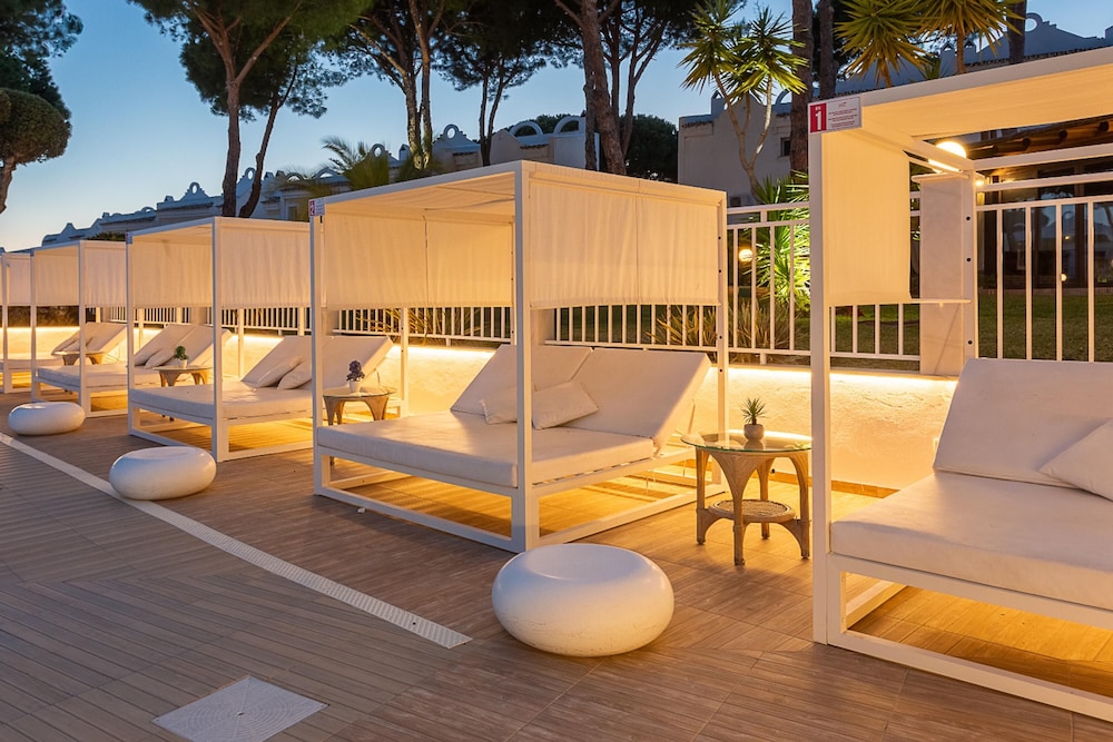 Marbella Resort 8 Pool Whirlpool Sauna photo 3