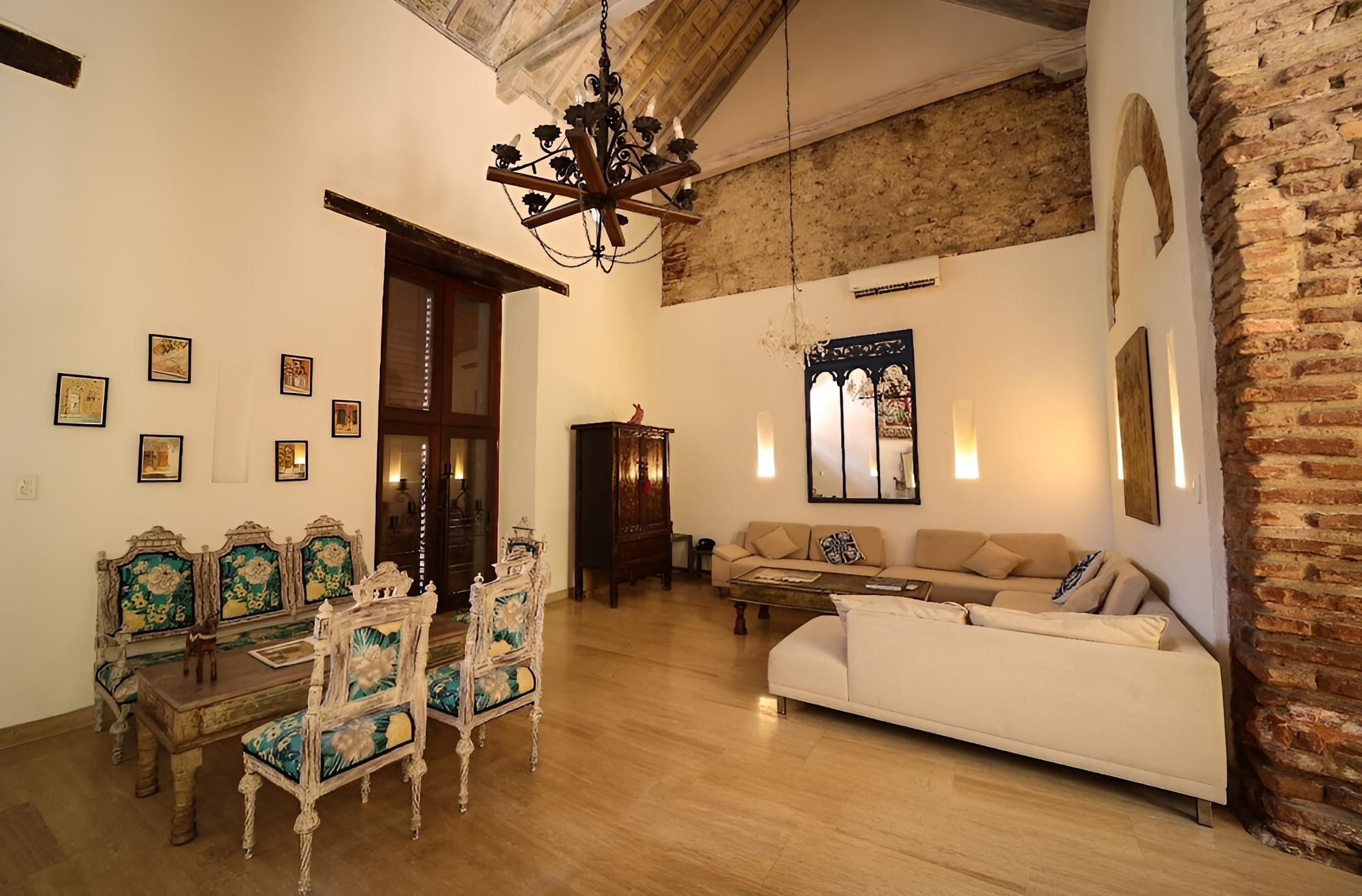 Casa Santagua by Wynwood House