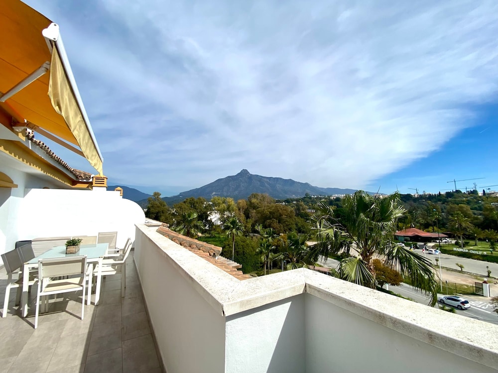 Exceptional Views - Dama de Noche 1 Bedroom Penthouse