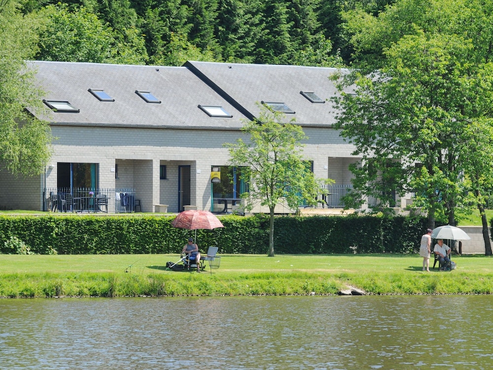 Comfortable, Renovated House With a Microwave, Near Vielsalm