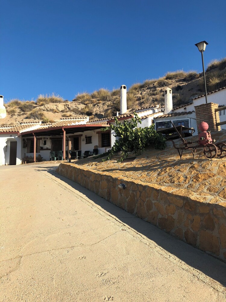 CUEVAS VICTORIA