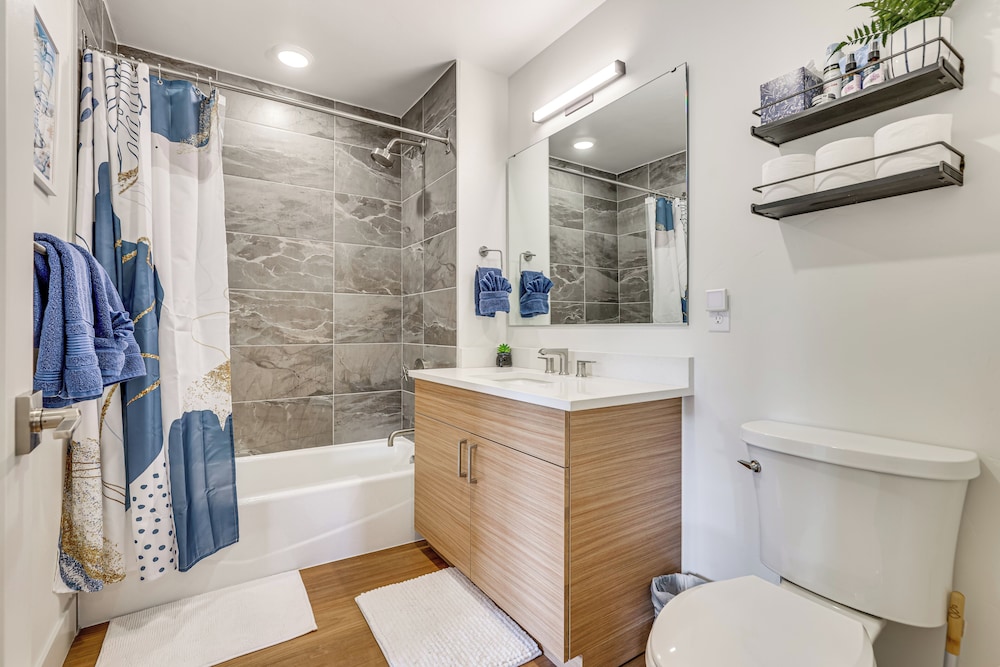 Mountain-view Condo in Downtown Winter Park!