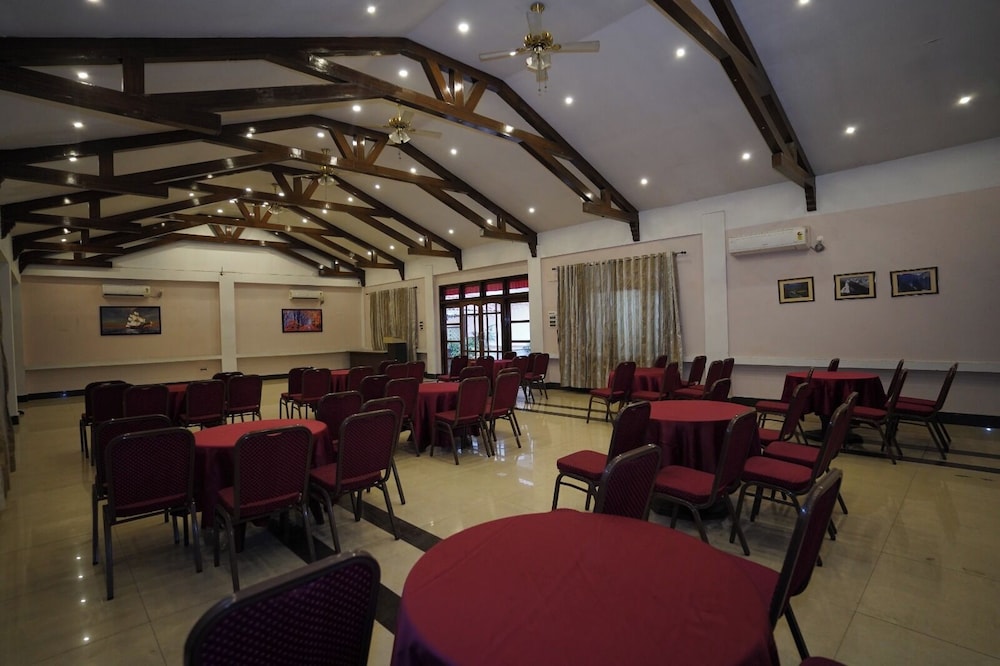 Terrace Valley Hotel