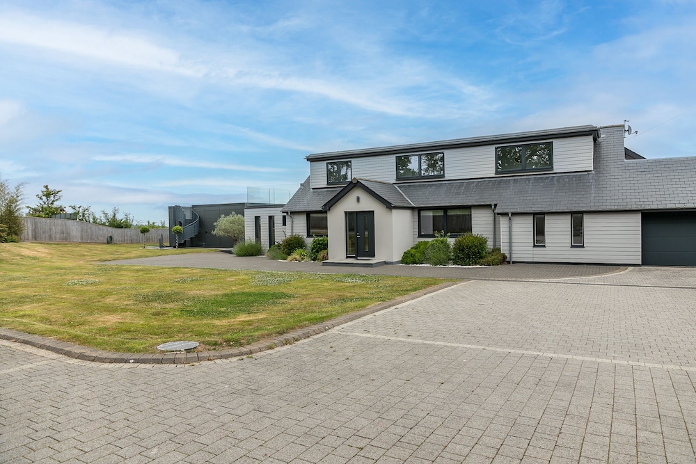Huxham View and Annex