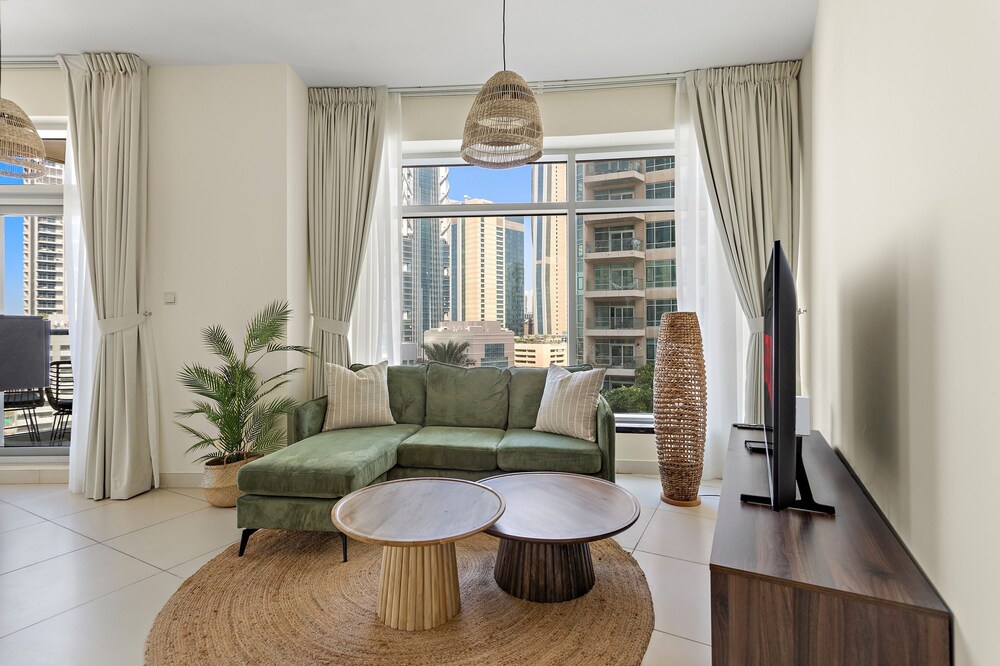 Lofts West Tower - 404 1BD