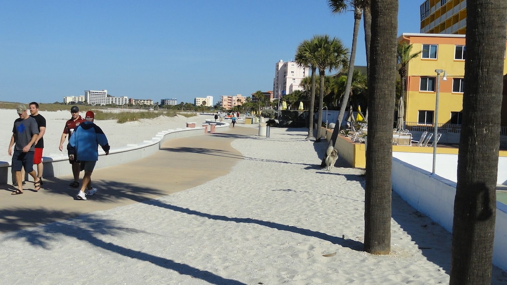 Bermuda Bay by Affordable Beach Condos