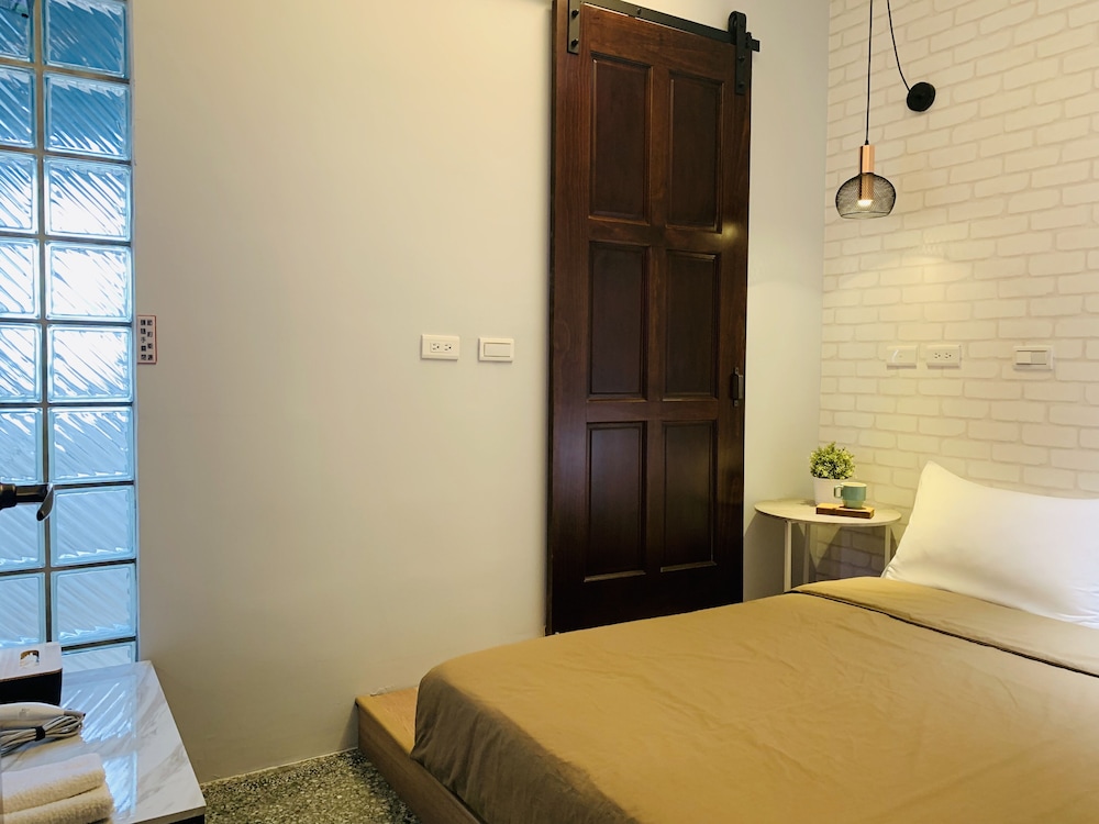 OYAJI Guesthouse