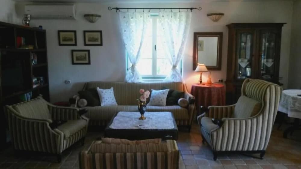 Lake House Puro