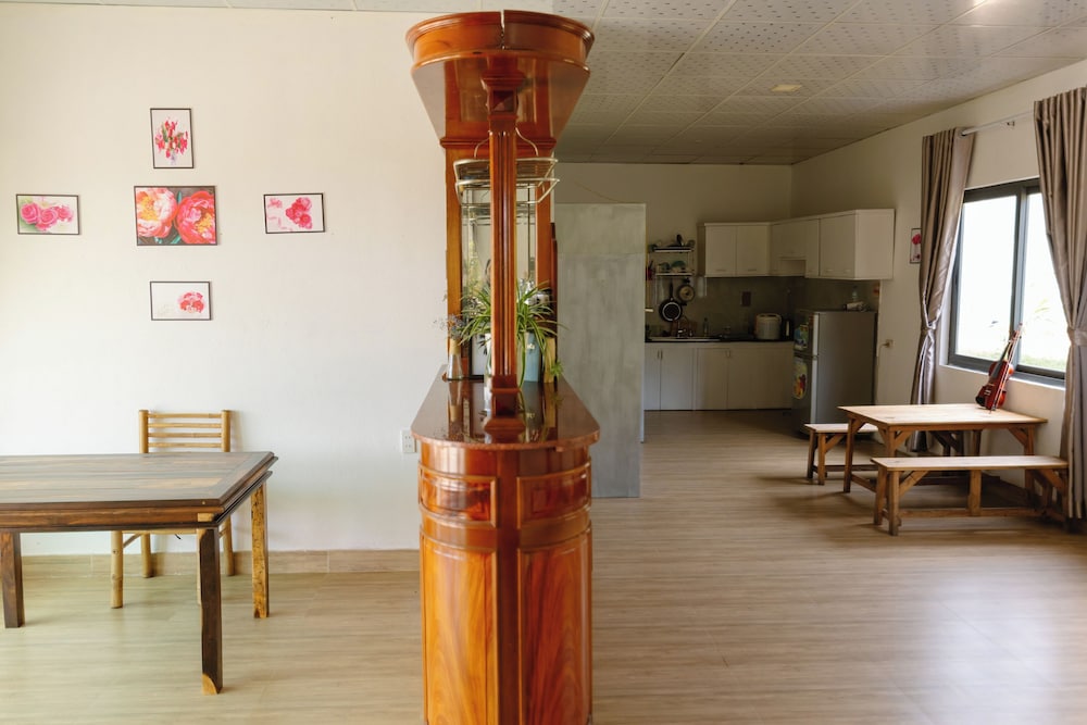 Scent House - Village