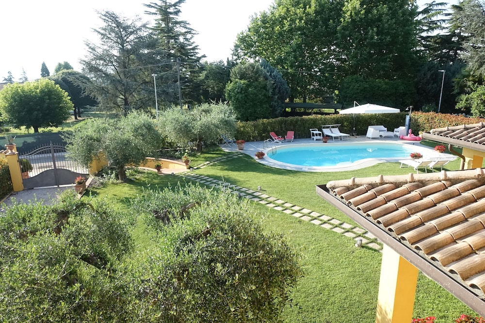 Villa Pali en Marsciano — recepcion & lobby