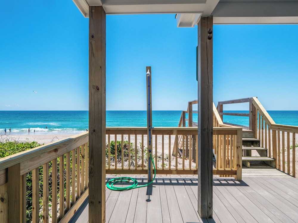 Lungomare by Topsail Realty