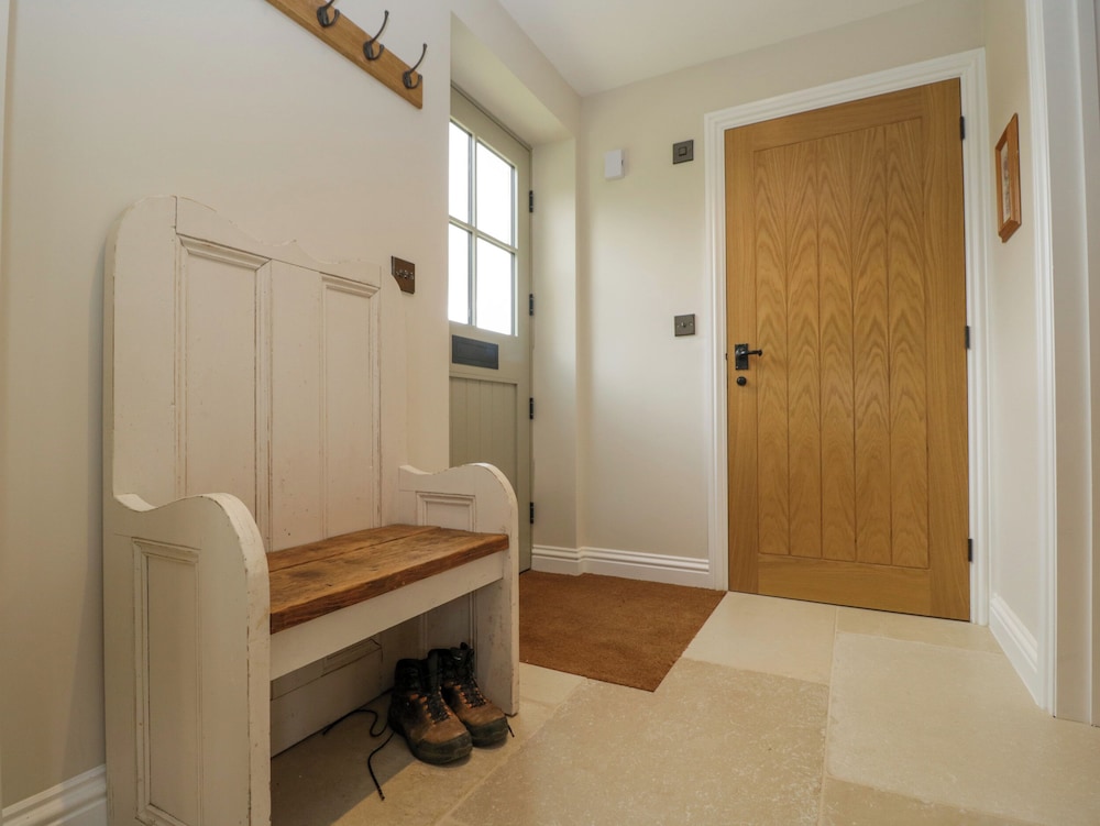 4 Wellacres Cottage