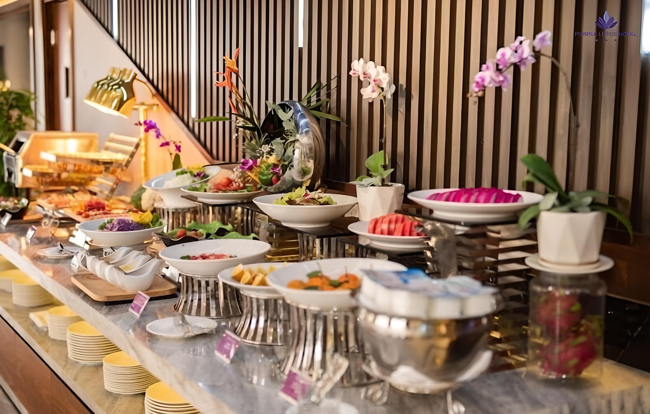 Royal Ocean Hotel Đa Nang view 3