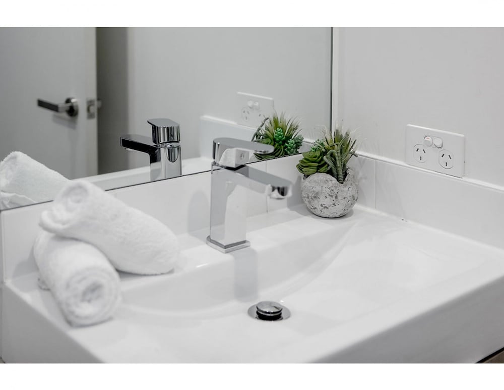 2 bed Apartment in Trendy Collingwood