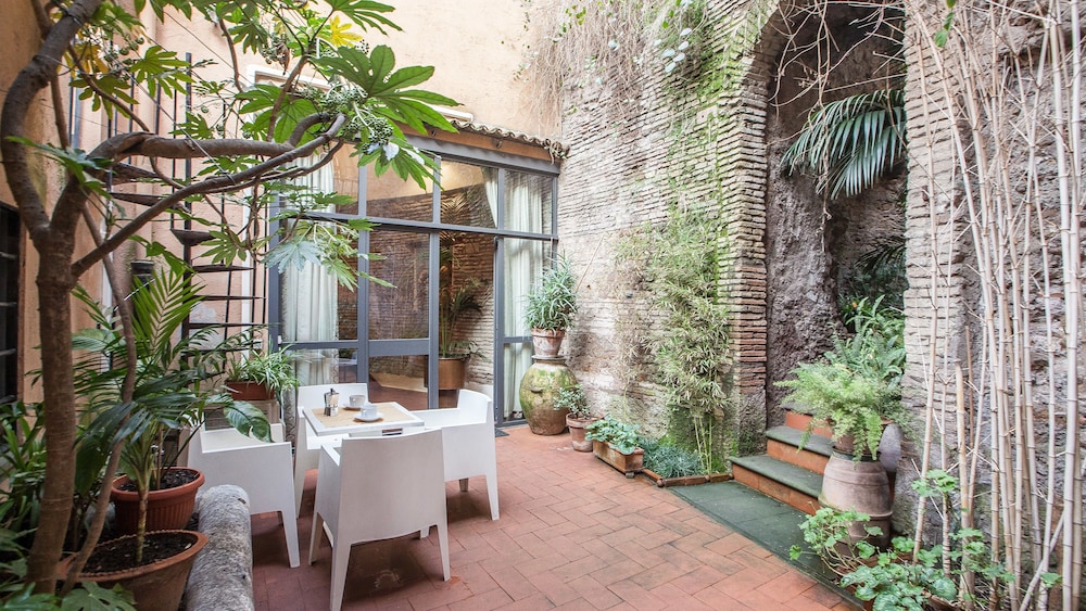 Rental in Rome Pantheon