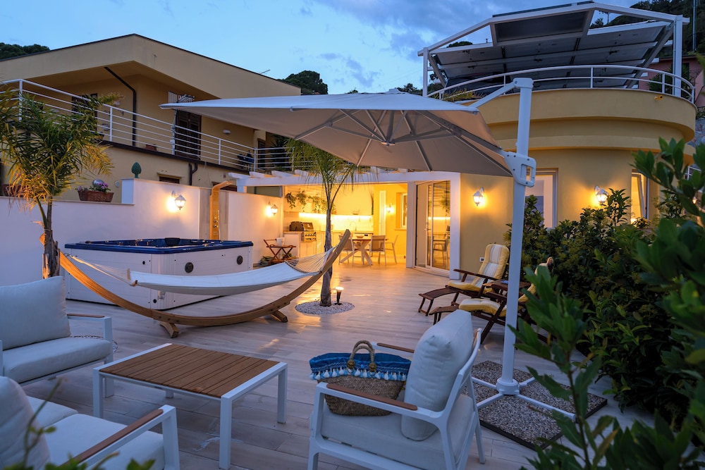 BM SUITE VILLA