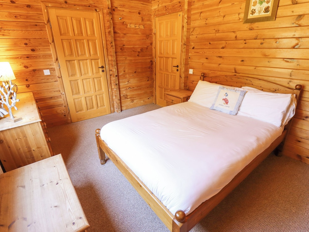 Jemima Lodge