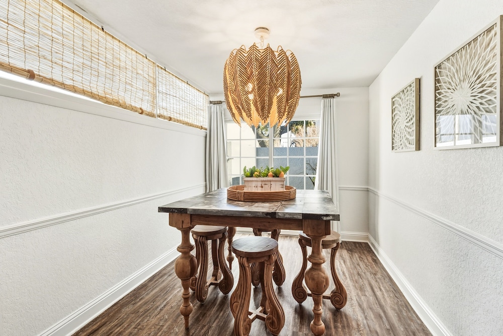 Shoreline Garden 16 3 Bedroom Townhouse