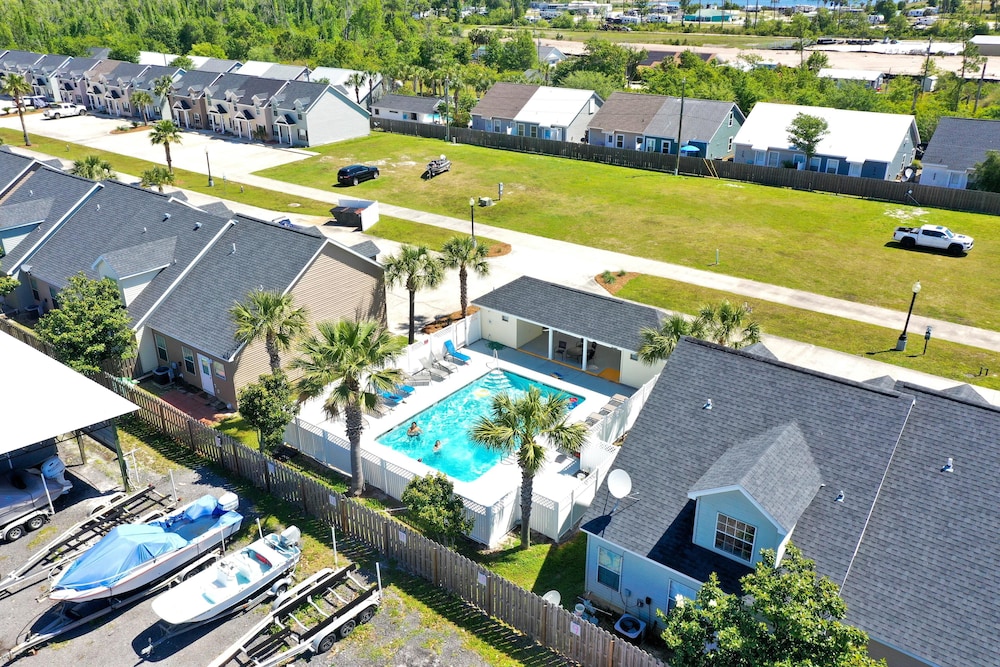 The Palms 13B