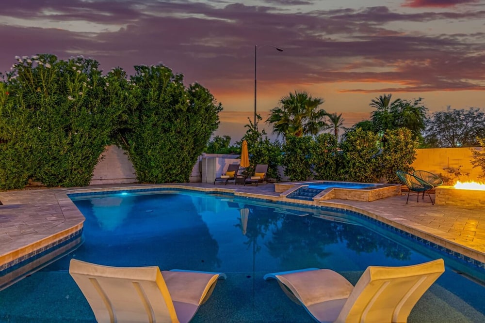 Tequila Time Retreat Custom Pool Spa Dogs OK