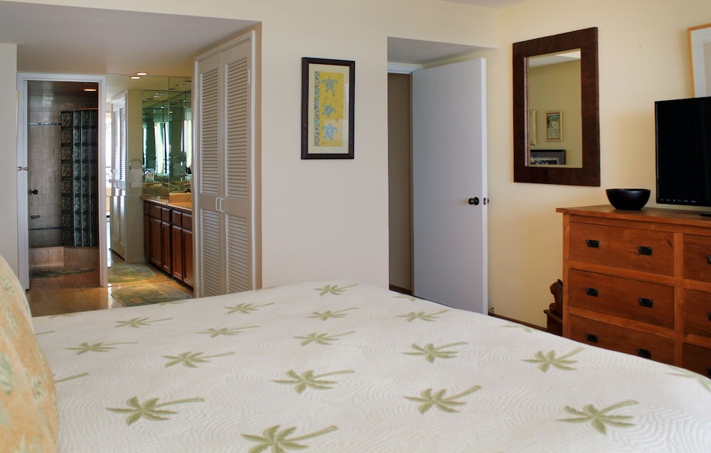 Polo Beach - CoralTree Residence Collection view 4
