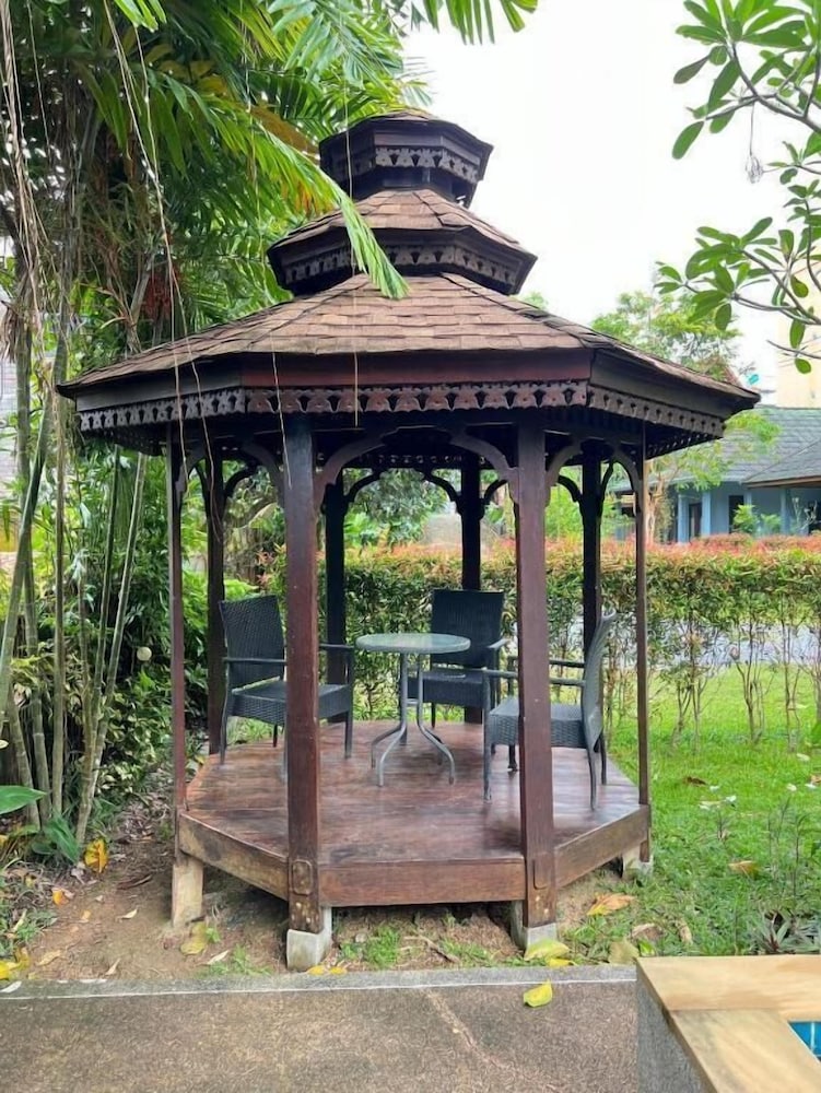 Moubillow Resort