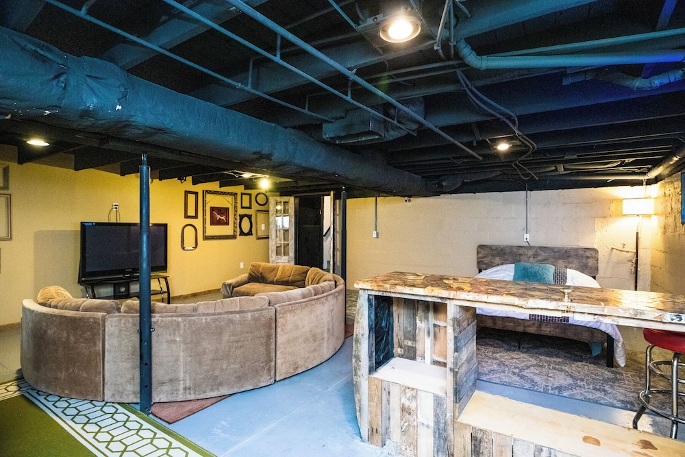 5 Bd/3 Ba-Near Expo/UL/Fair/YUM/Zoo