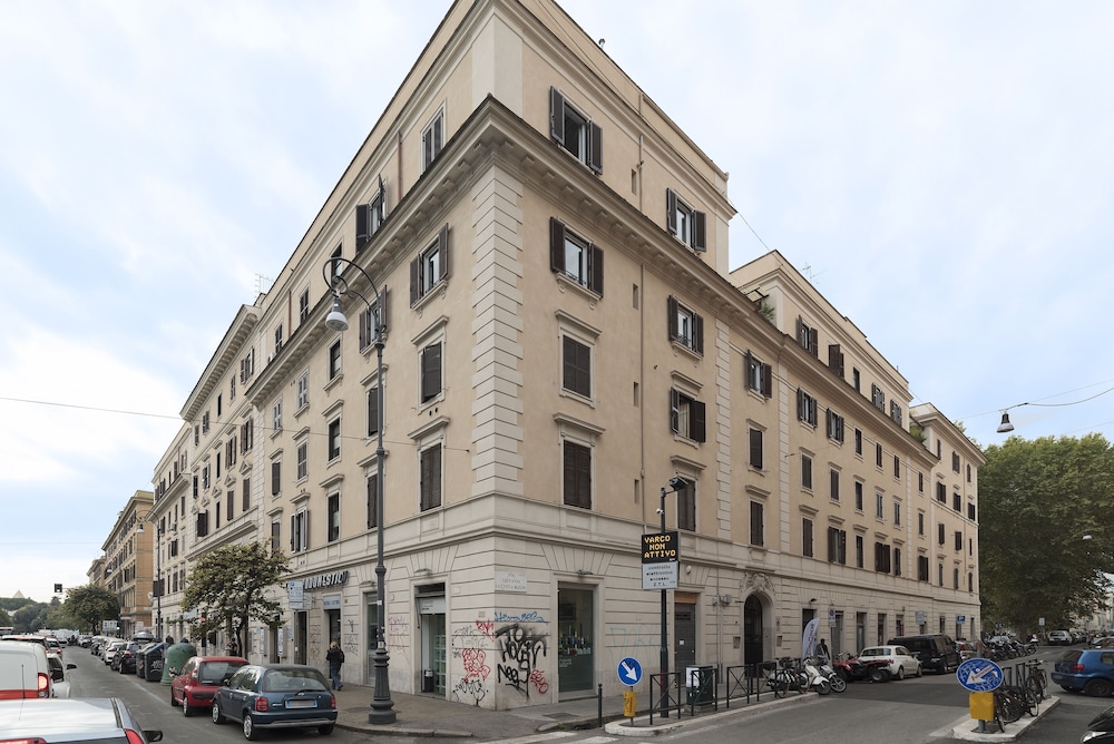 Roman Experience Testaccio Flat