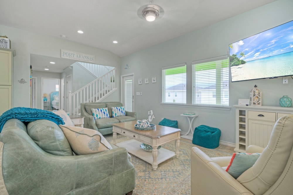 Reel Life Dreams by Avantstay Pool Near Beach