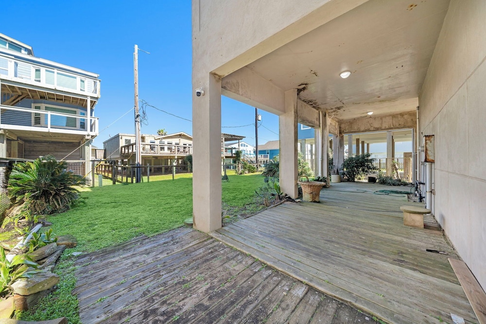 Oceanfront Experience by Ryson Vacation Rentals