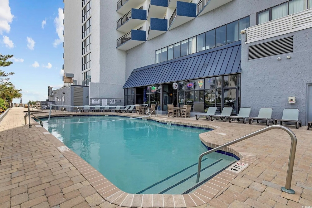 Bluewater Resort 803