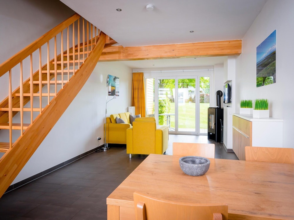 Terraced House in Damp Near Baltic Sea Beach