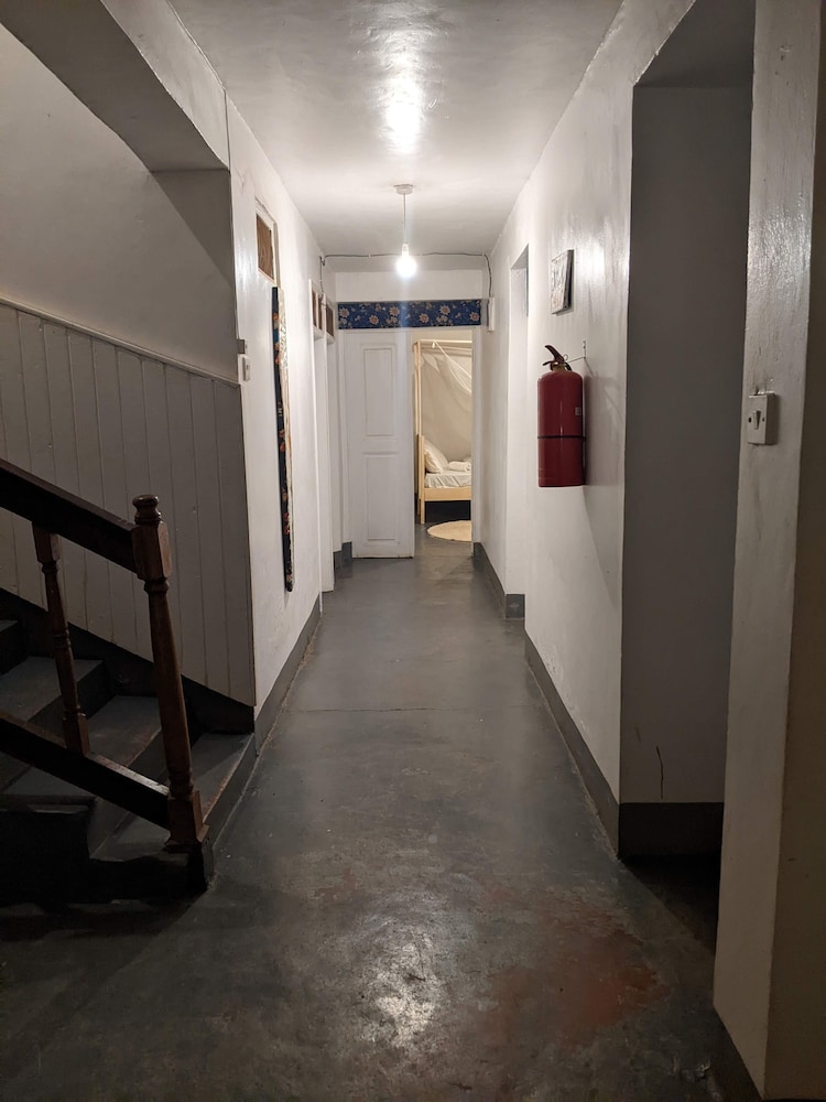 Photo 32