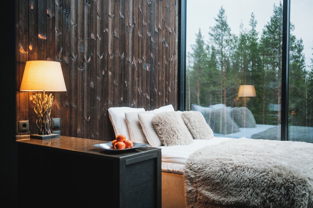 Halo Igloos - Private Sauna & Jacuzzi