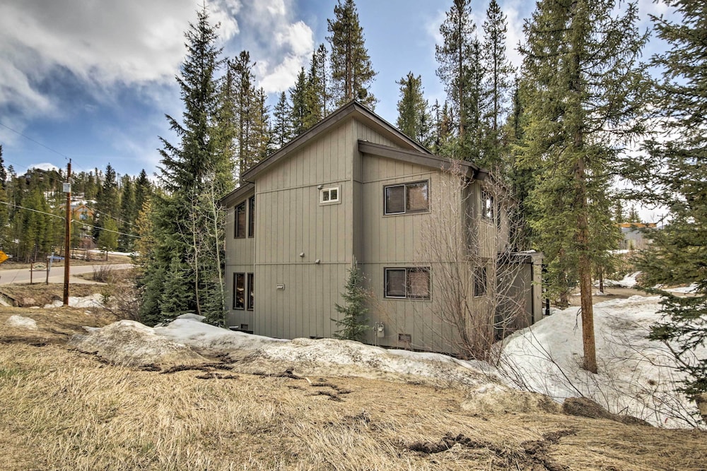 Winter Park Cabin - Walk to Main Street & Downtown view 4
