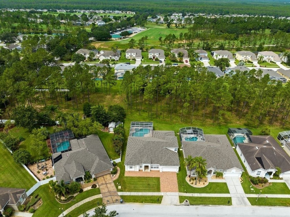 Highlands Haven 6 Bedroom Home view 5