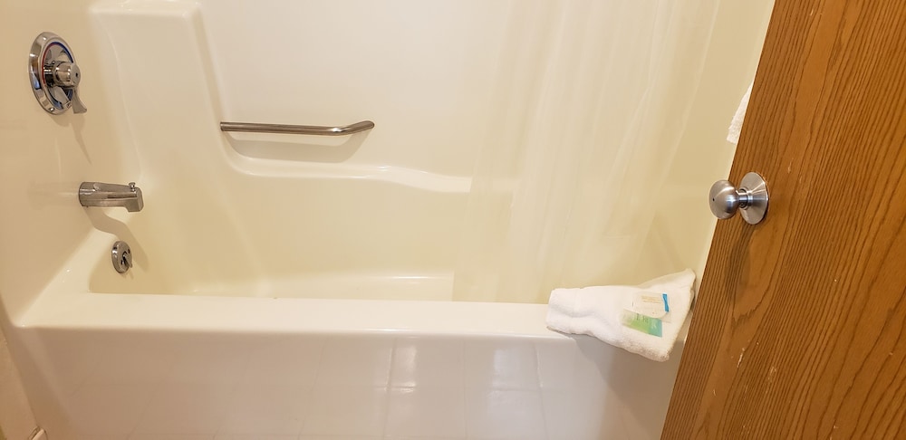 Wisconsin Dells Vacations - Fields Park Motel - Property Image 11