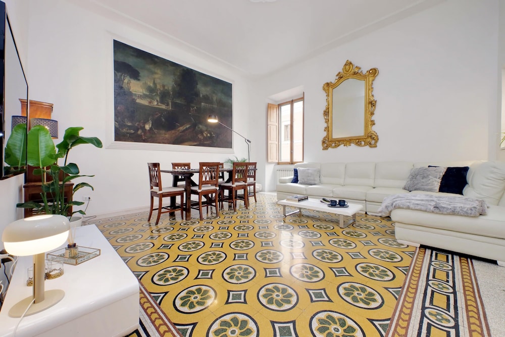 Treasurerome Grand Boheme Home 3BR