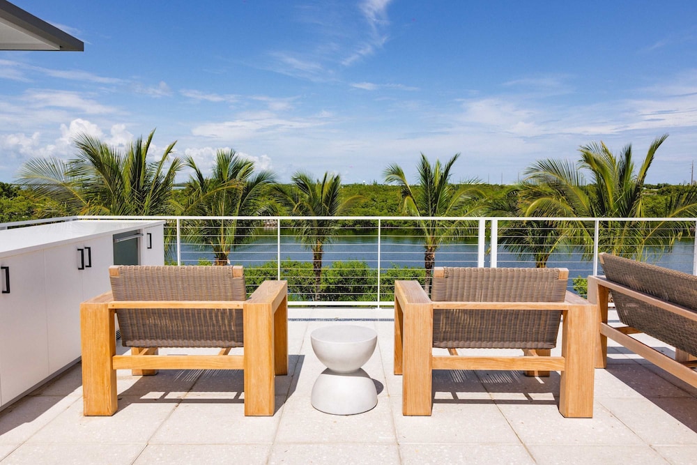 The Fairhaven House at Solaire Lunara Bay