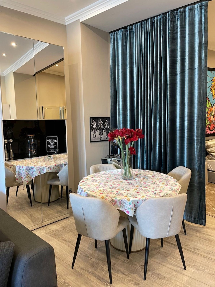 Modern Suite in the Taunus