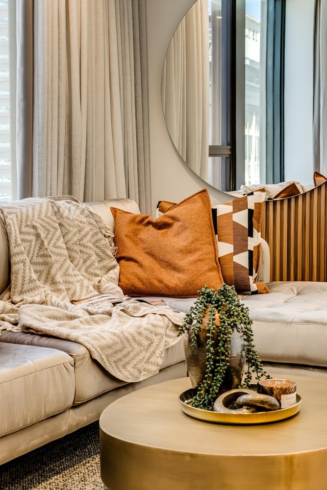 Cape Town 1BR Modern Apartment City Suite 902