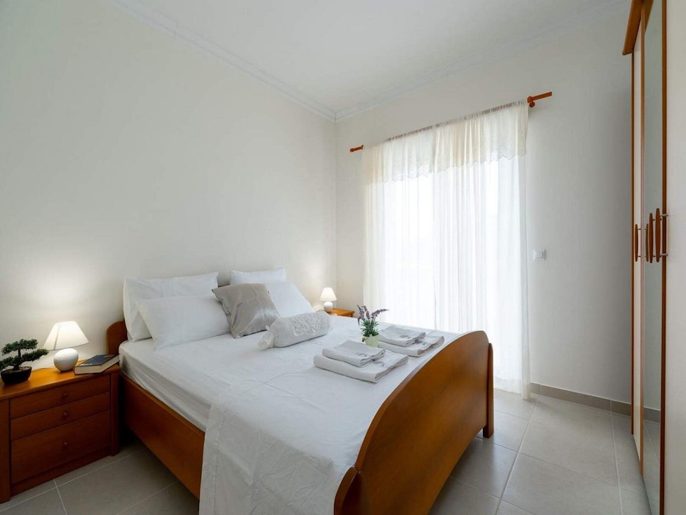 Solar House Babina 2 view 2