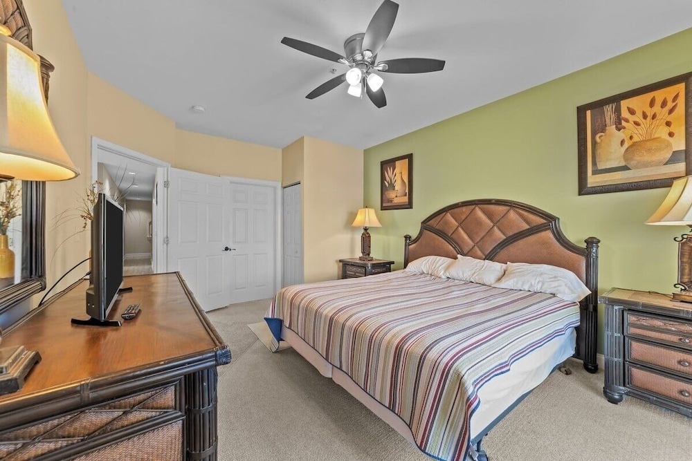 World Tour 104-206a 3 Bedroom Condo