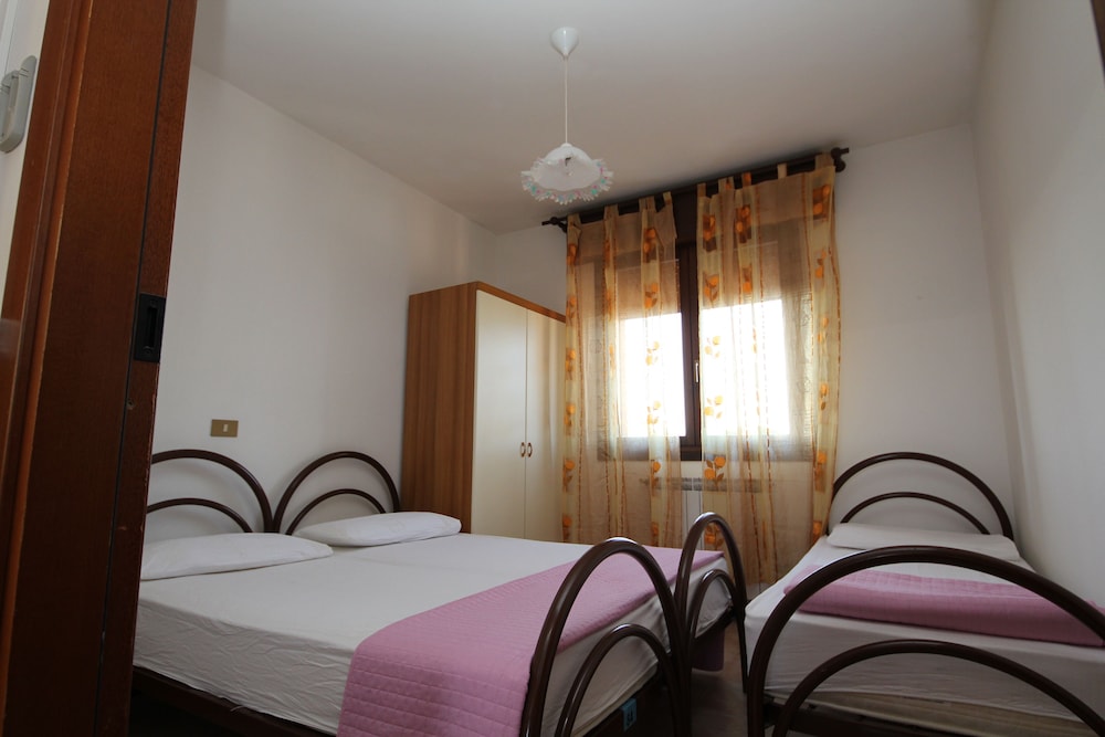 Apartment 150m From the Beach