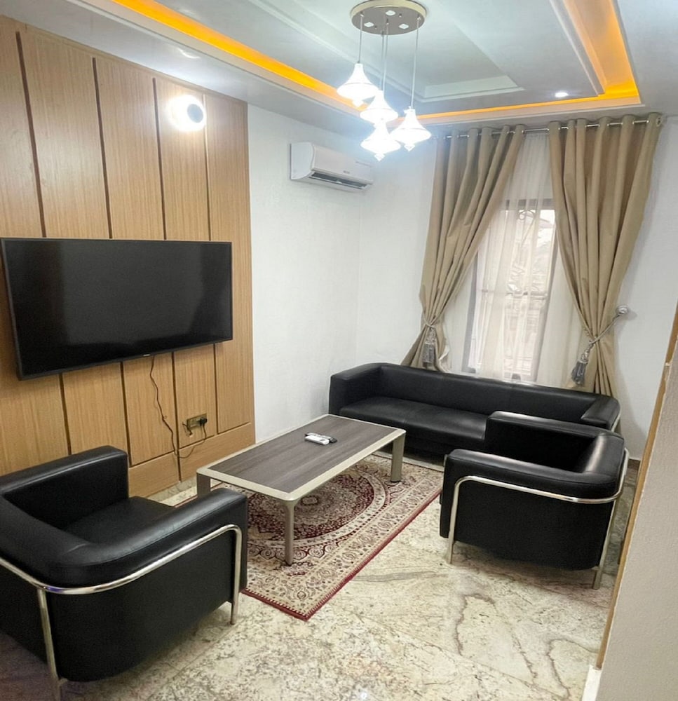 Nduson Crown Apartment view 3