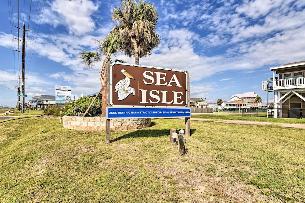 Private Dock & Kayaks: 'reel Fun in Sea Isle'