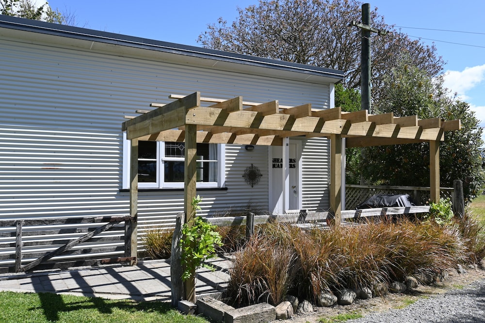 St Leonards Vineyard Cottages