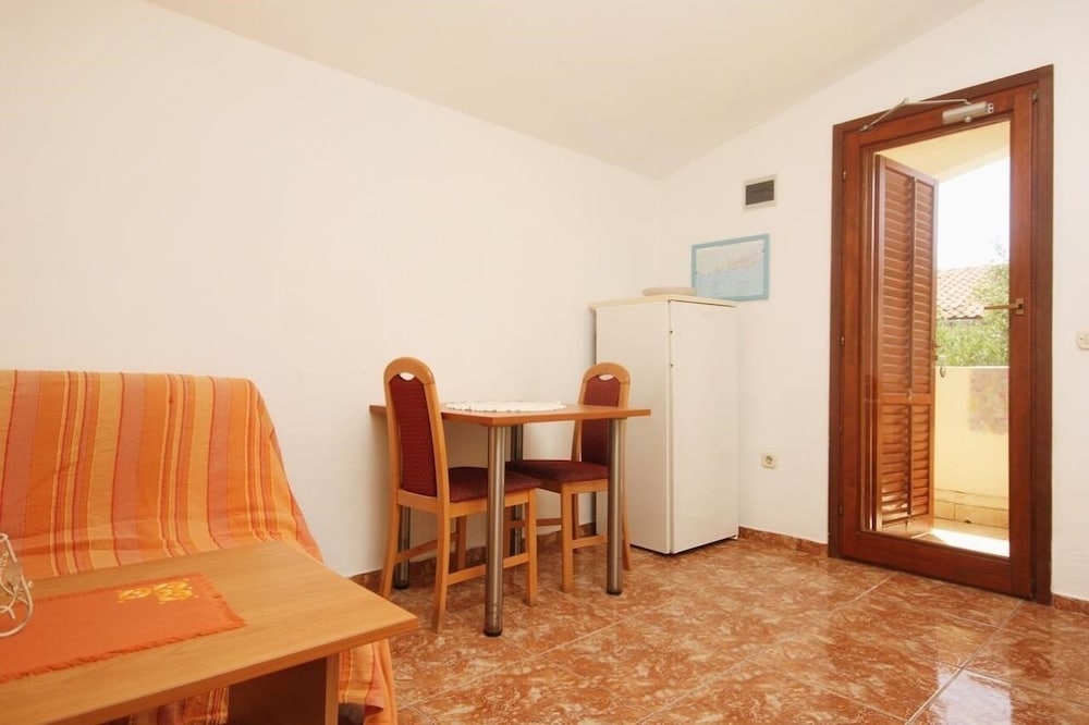 Tonka - 150m From the sea & Parking - A5 F view 5