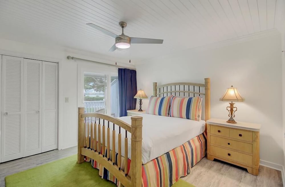Racquet Club 35 by Wild Dunes, in Resort Core