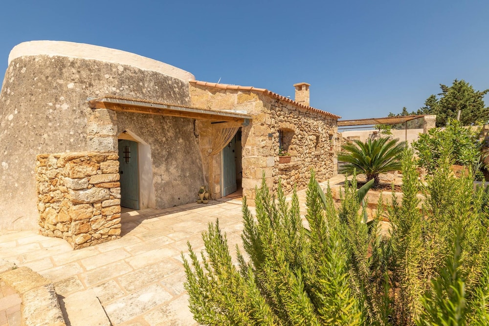 Trullo Mmammineddhu - Vicino le Spiagge di Sabbia